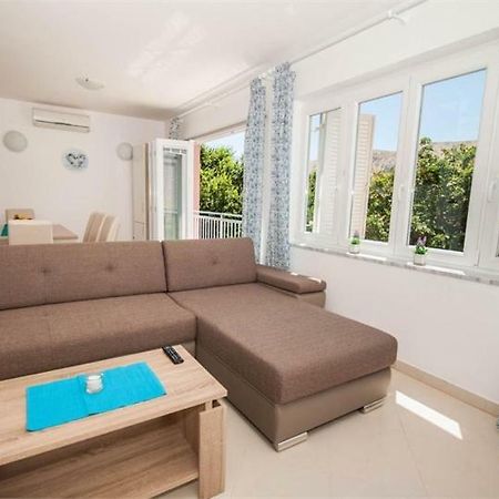 Apartment Mimoza 5, Baska, Krk Ngoại thất bức ảnh