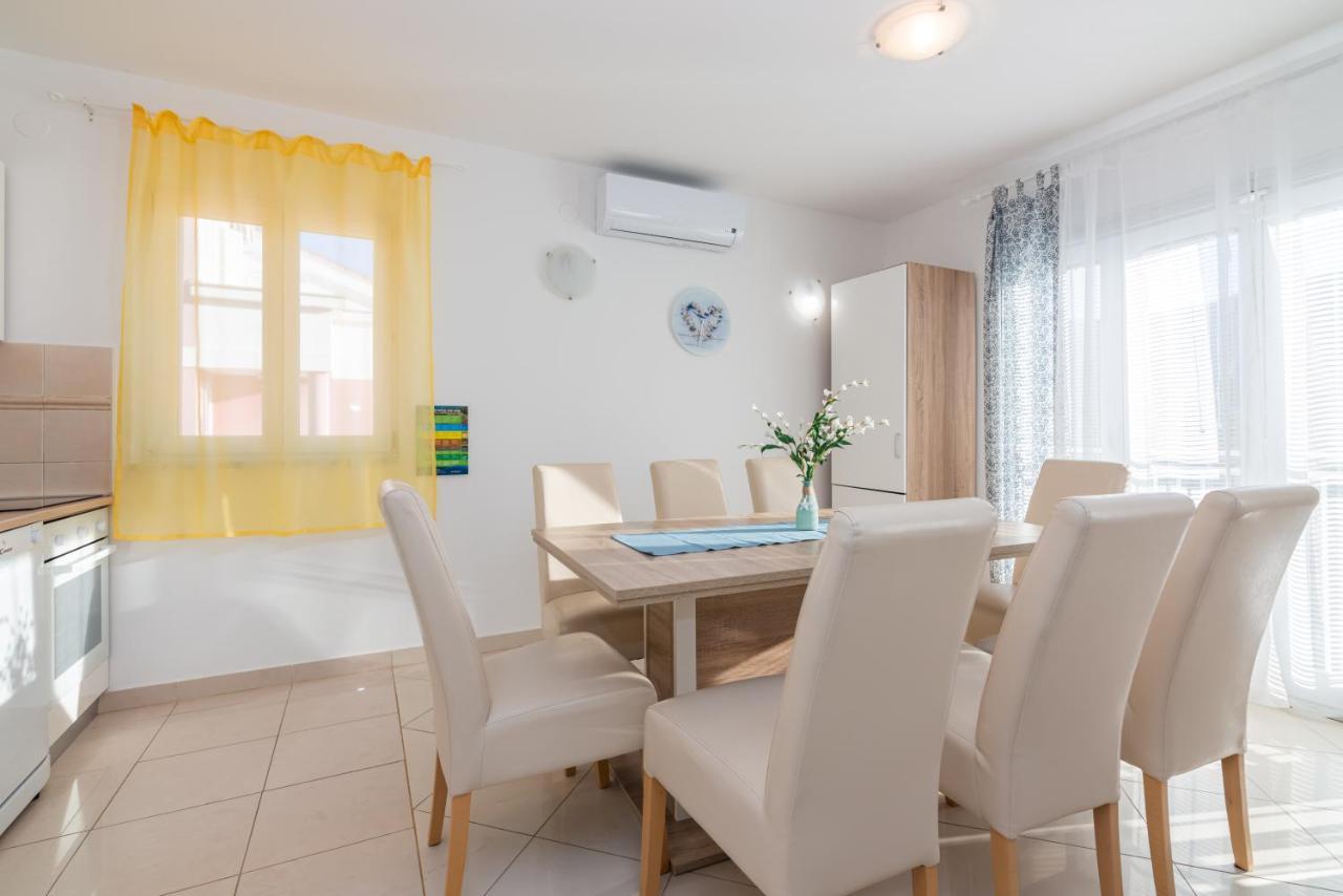 Apartment Mimoza 5, Baska, Krk Ngoại thất bức ảnh
