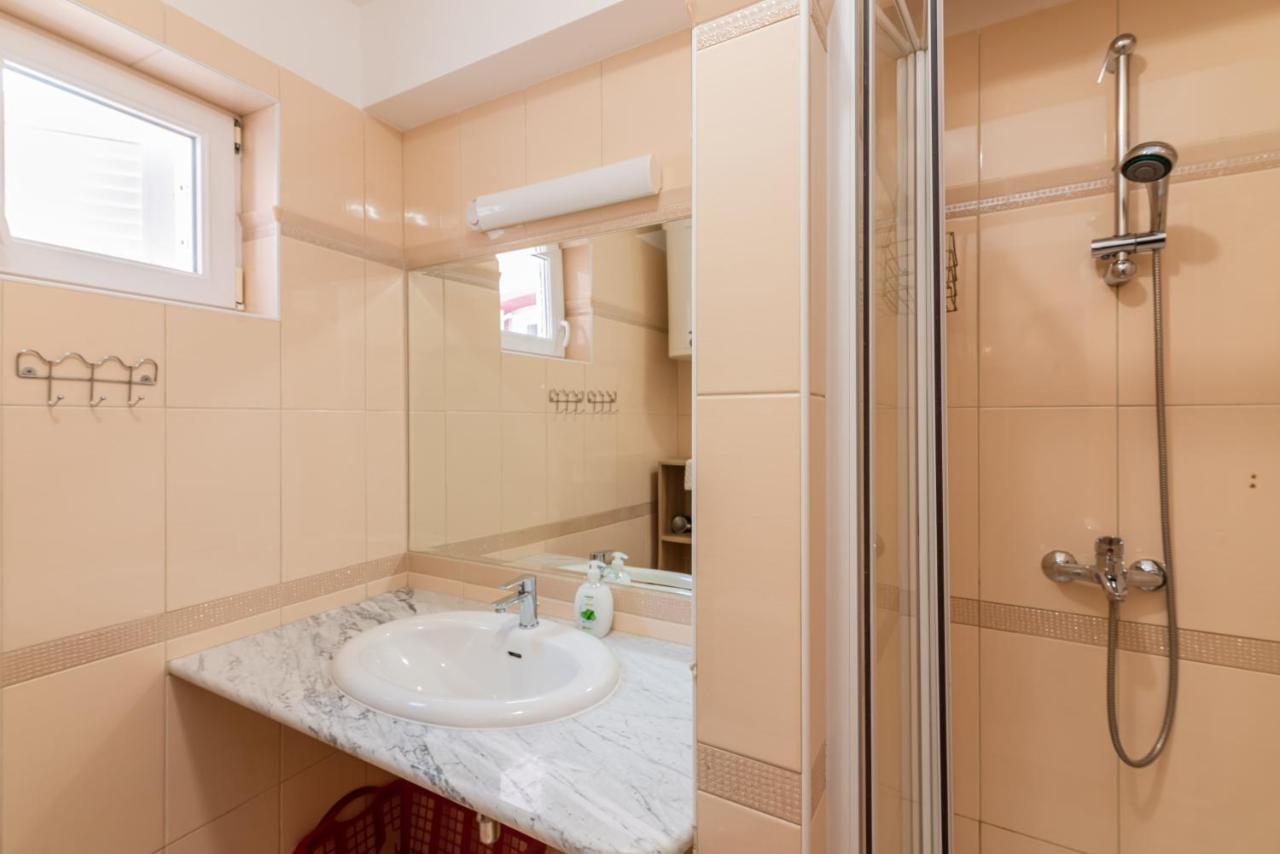 Apartment Mimoza 5, Baska, Krk Ngoại thất bức ảnh