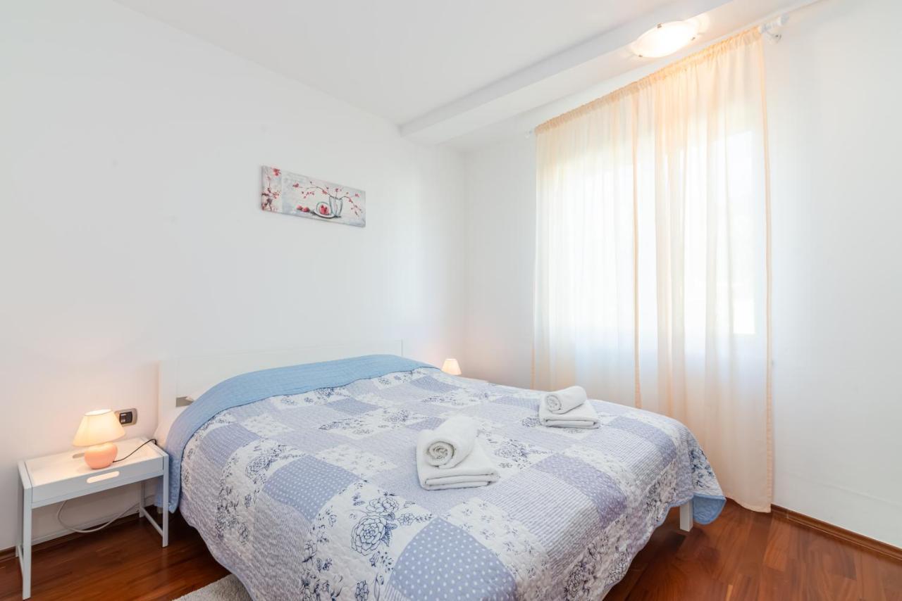 Apartment Mimoza 5, Baska, Krk Ngoại thất bức ảnh