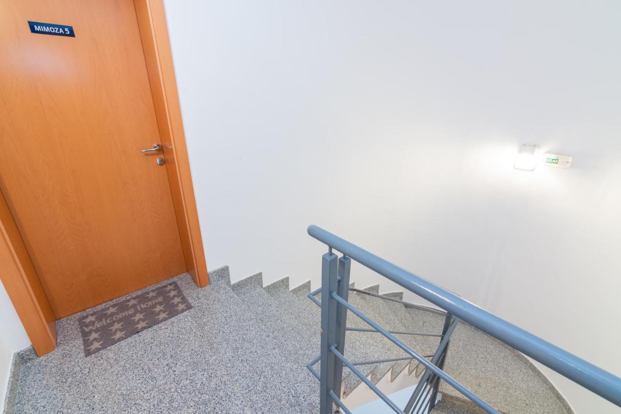 Apartment Mimoza 5, Baska, Krk Ngoại thất bức ảnh