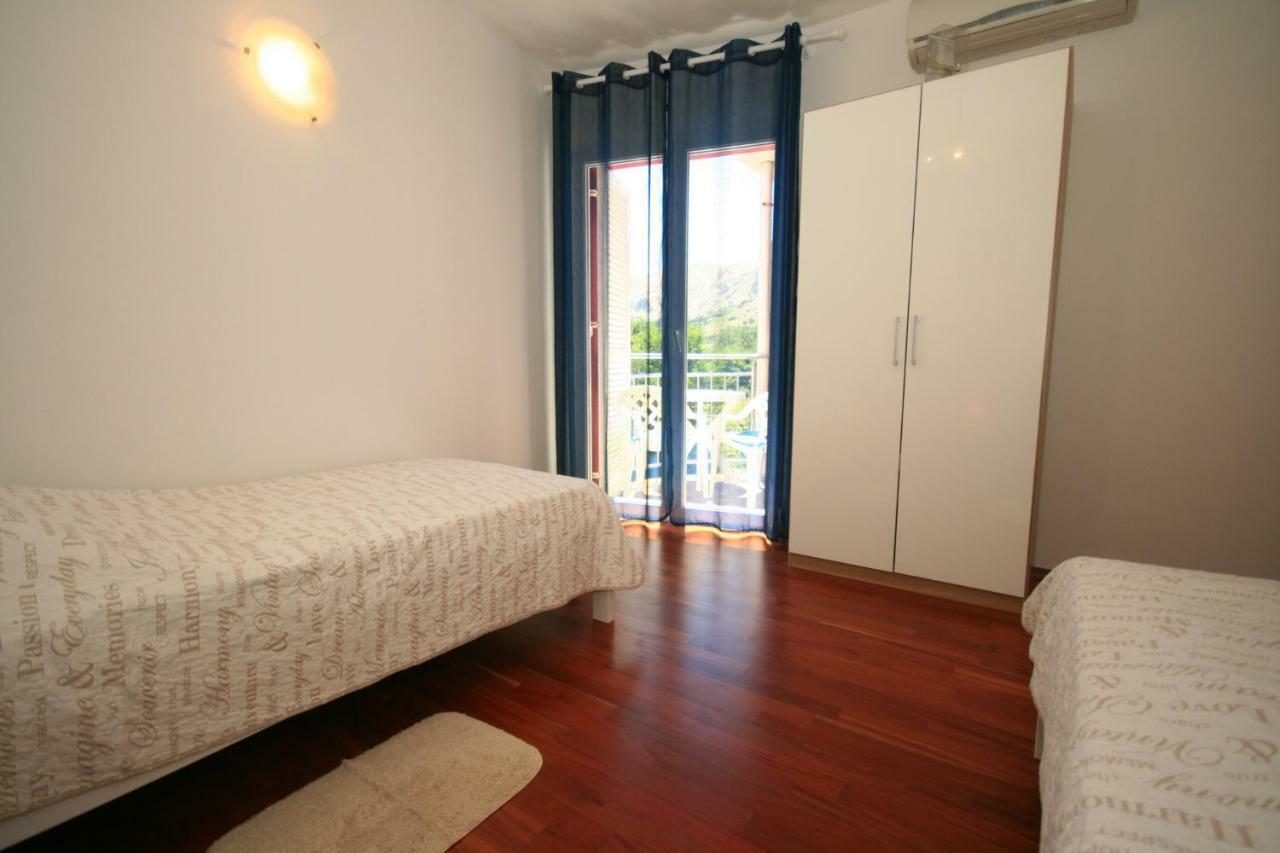 Apartment Mimoza 5, Baska, Krk Ngoại thất bức ảnh